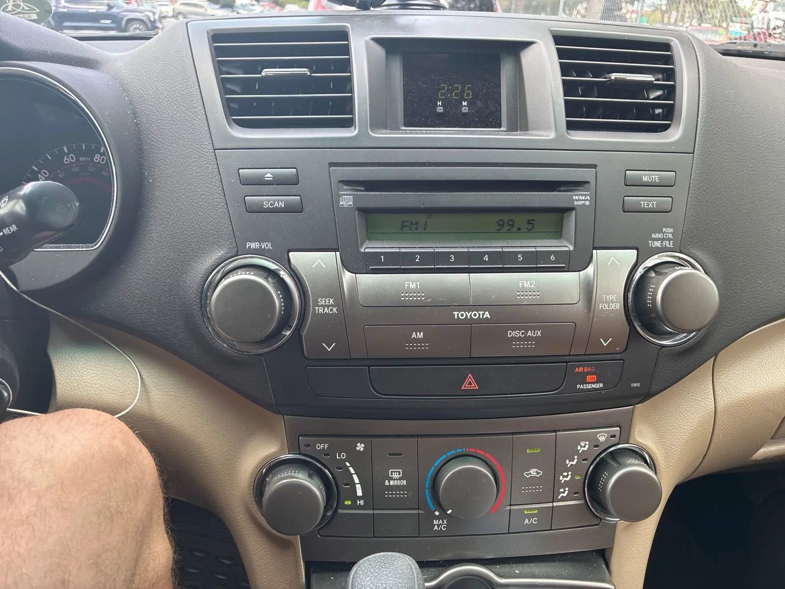 Used 2008 Toyota Highlander 4WD w/ Convenience Package image 6