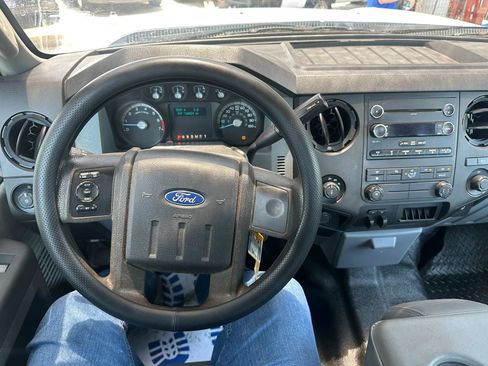Used 2013 Ford F250 XL w/ PWR Equipment Group AWD/4WD image 8