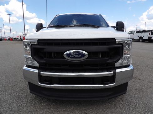 Used 2022 Ford F250 XL w/ Power Equipment Group AWD/4WD image 12