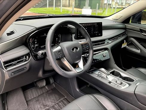 Used 2026 INFINITI QX60 Luxe w/ Cargo Package FWD image 17
