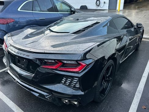 Used 2020 Chevrolet Corvette Stingray Preferred Cpe w/ 2LT Preferred Equipment Group image 3