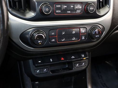 Used 2016 GMC Canyon SLT w/ Driver Alert Package image 20