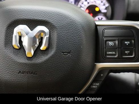 Used 2022 RAM 2500 Big Horn w/ Night Edition image 10