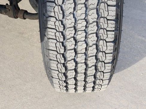 Used 2017 Jeep Wrangler 75th Anniversary image 17