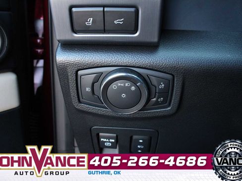 Used 2021 Ford Expedition Platinum AWD/4WD image 32
