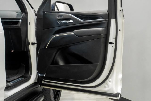 Used 2023 Cadillac Escalade Sport RWD image 64