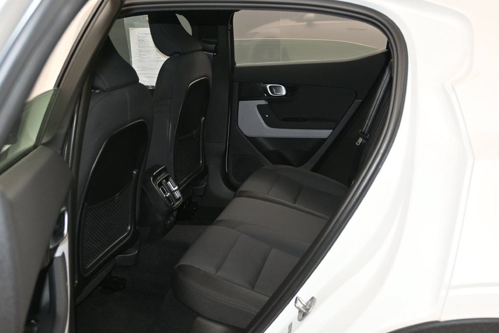 Used 2024 Polestar Polestar 2 AWD/4WD image 21