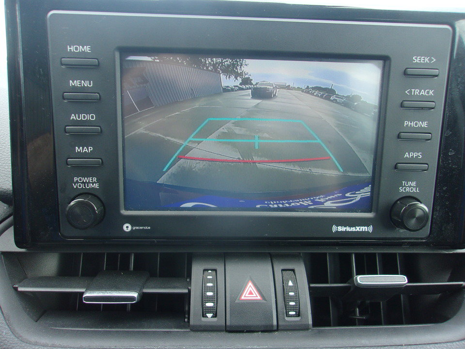 Used 2021 Toyota RAV4 XLE Premium AWD/4WD image 21