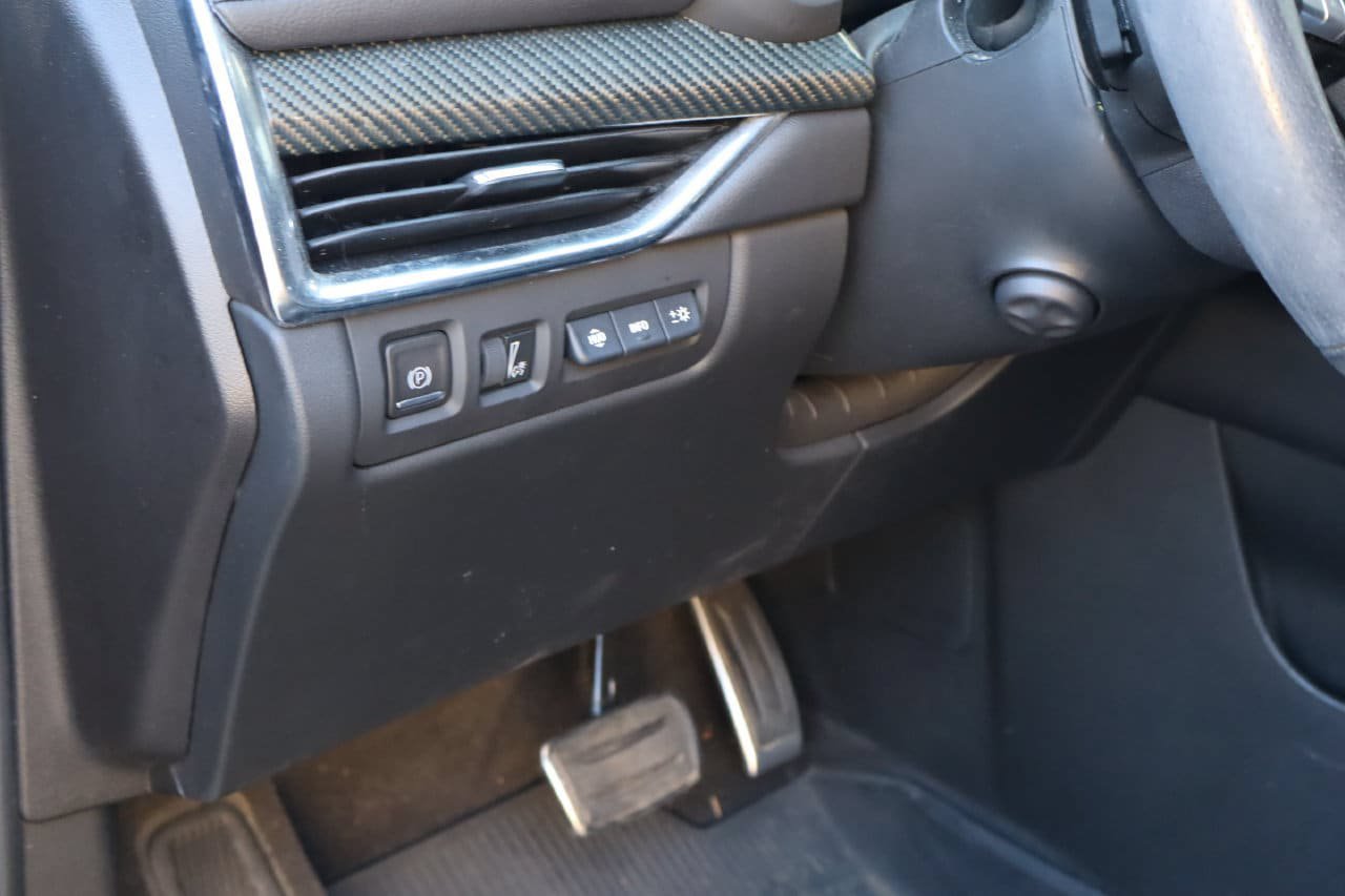 Used 2022 Cadillac XT4 Sport FWD image 24
