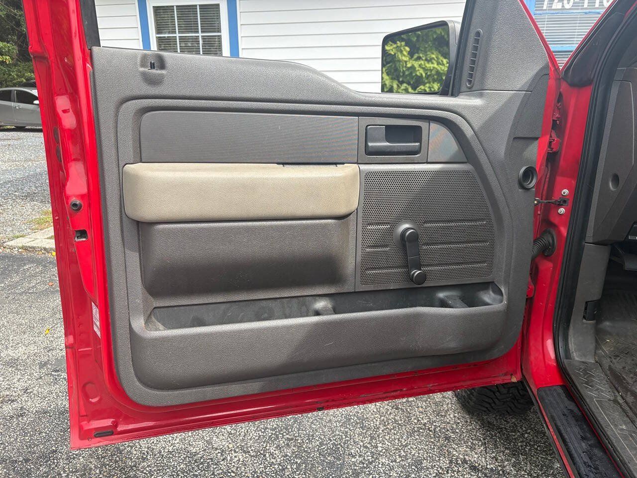 Used 2009 Ford F150 STX RWD image 10