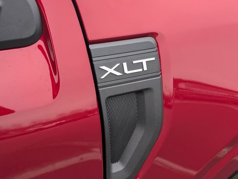 New 2026 Ford Maverick XLT w/ XLT Luxury Package AWD/4WD image 17