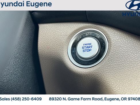 Used 2021 Hyundai Tucson Limited image 29