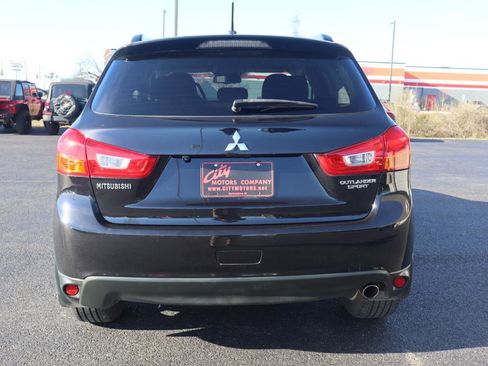 Used 2015 Mitsubishi Outlander Sport SE image 25