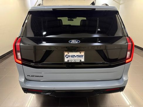 New 2027 Ford Expedition Platinum w/ Stealth Appearance Package AWD/4WD image 5
