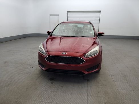 Used 2016 Ford Focus SE w/ SE Power Seat Package FWD image 15