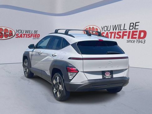 Used 2024 Hyundai Kona SEL w/ Convenience Package AWD/4WD image 8