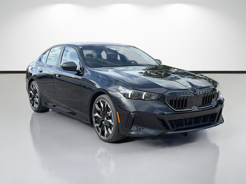 New 2027 BMW 530i xDrive w/ M Sport Package AWD/4WD image 1