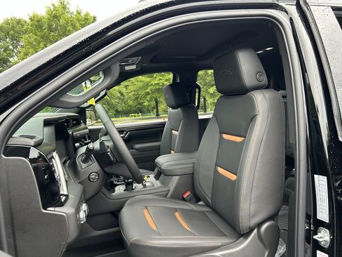 New 2025 GMC Sierra 1500 AT4 w/ AT4 Premium Package image 46