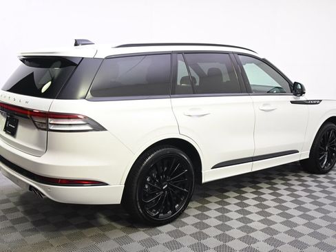 New 2026 Lincoln Aviator Reserve w/ Jet Appearance Package AWD/4WD image 7