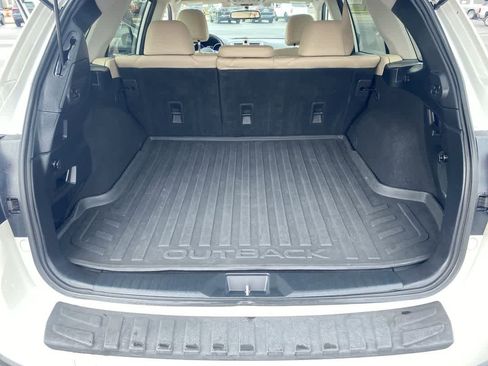 Used 2015 Subaru Outback 2.5i Limited image 23