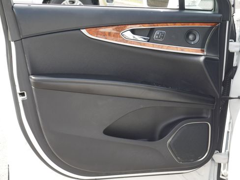 Used 2019 Lincoln Nautilus Reserve image 34