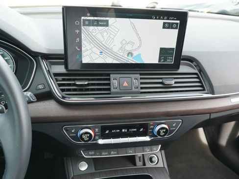 Used 2022 Audi Q5 2.0T Premium Plus image 17