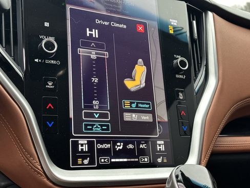 Used 2021 Subaru Legacy Touring XT image 4