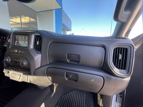 Used 2024 Chevrolet Silverado 1500 Custom image 28