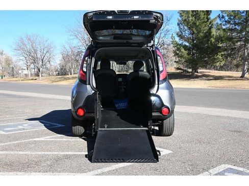 Used 2016 Kia Soul + w/ Primo Package image 18