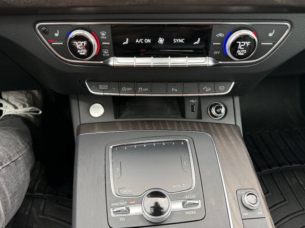 Used 2018 Audi Q5 2.0T Premium Plus w/ Premium Plus Package AWD/4WD image 25