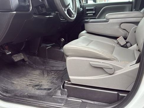 Used 2018 Chevrolet Silverado 2500 W/T w/ WT Convenience Package image 13