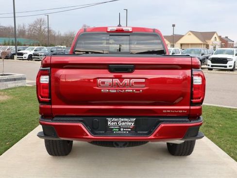 Used 2023 GMC Canyon Denali image 30