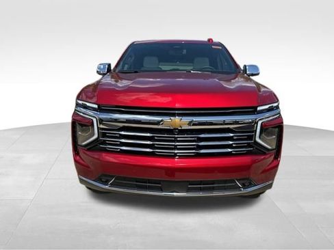 New 2025 Chevrolet Suburban Premier w/ Sun And Tow Package image 8
