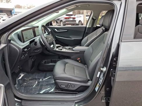 Used 2024 Kia EV6 Light image 16