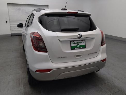Used 2017 Buick Encore Essence FWD image 6