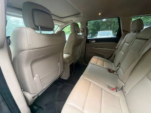 Used 2017 Jeep Grand Cherokee Limited AWD/4WD image 67