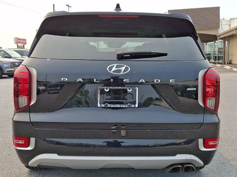 Certified 2022 Hyundai Palisade Limited AWD/4WD image 5