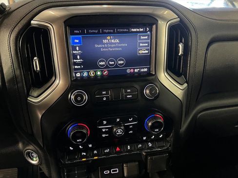 Used 2021 Chevrolet Silverado 1500 LTZ w/ Z71 Off-Road Package image 12