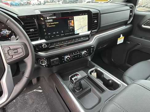 New 2026 GMC Sierra 1500 SLT w/ SLT Premium Plus Package image 21