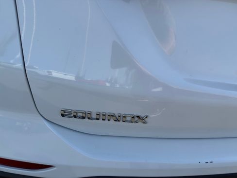 Used 2022 Chevrolet Equinox LT image 38