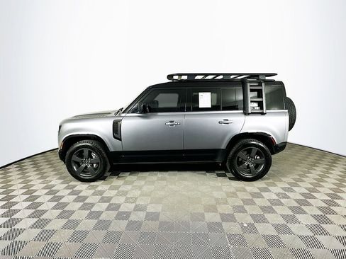 Used 2022 Land Rover Defender 110 X-Dynamic SE AWD/4WD image 5