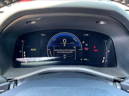 Used 2026 Toyota Camry SE FWD image 26