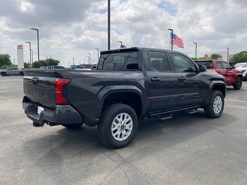 New 2026 Toyota Tacoma SR5 image 5