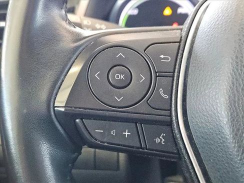 Used 2020 Toyota Camry SE image 7