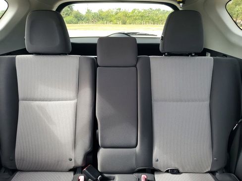 Used 2014 Toyota RAV4 LE image 13