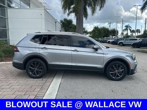 Certified 2023 Volkswagen Tiguan SE FWD image 5