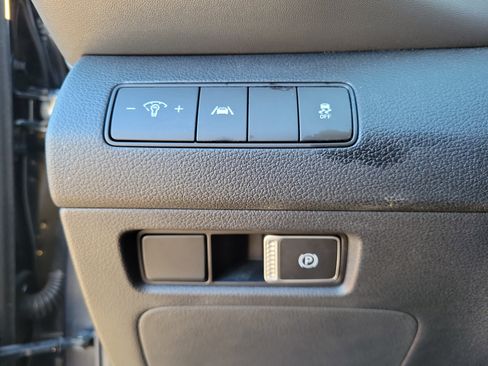 Used 2021 Hyundai Santa Fe SE image 22