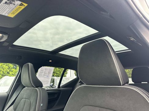 Certified 2024 Volvo XC40 Recharge Ultimate w/ Protection Package Premier image 35