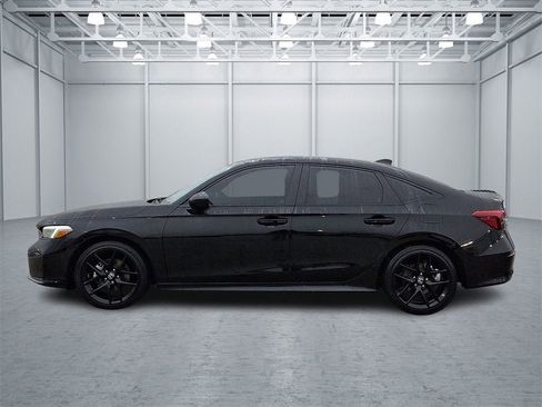 Used 2025 Honda Civic Sport Touring image 9