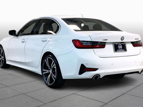 Used 2019 BMW 330i xDrive Sedan w/ Convenience Package image 11